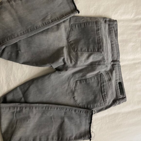 Articles of Society grey skinny jeans - size 30 - Picture 5 of 8